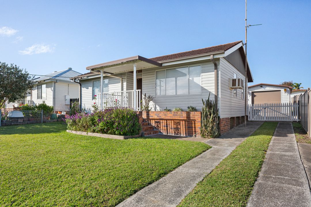Image of property at 62 Queen Street, Lake Illawarra NSW 2528