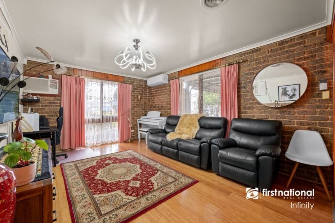 Image of property at 23 Bayview Crescent, Hoppers Crossing VIC 3029