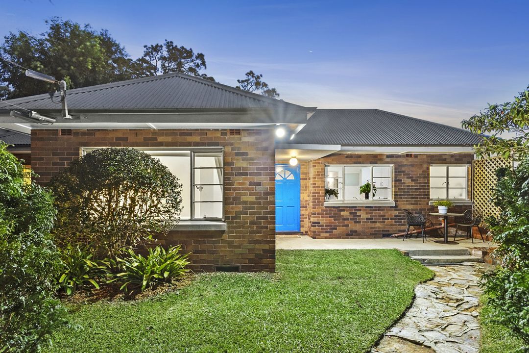 Image of property at 42 Grace Avenue, Frenchs Forest NSW 2086