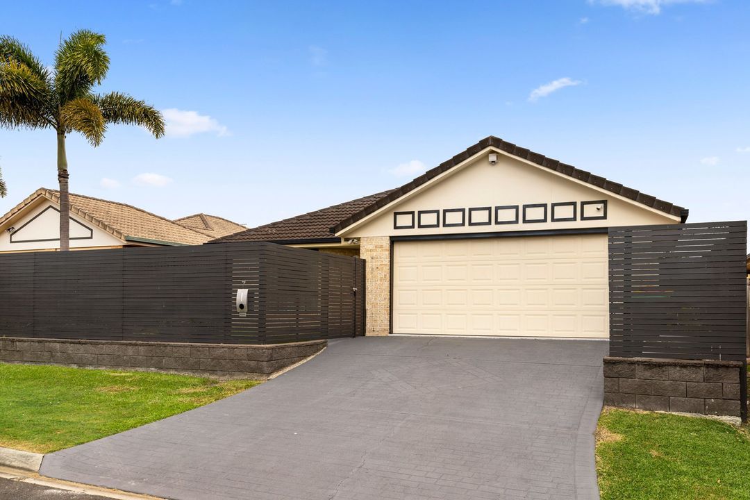 Image of property at 7 Hyndes Close, Wakerley QLD 4154