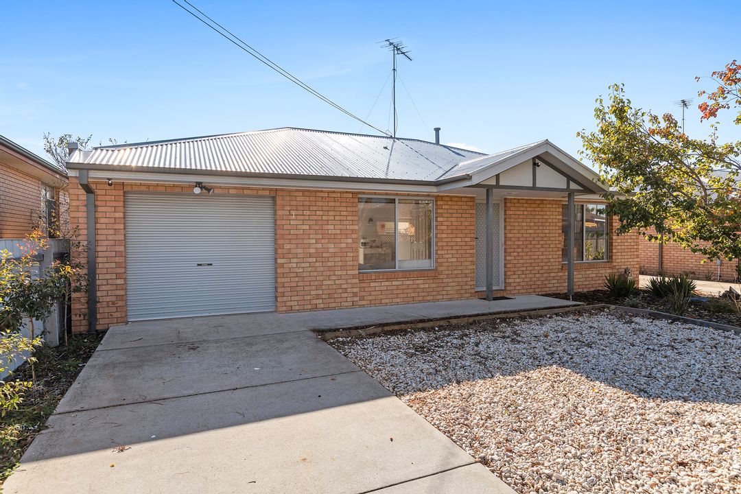 Image of property at 1/3-5 Dardell Court, Norlane VIC 3214