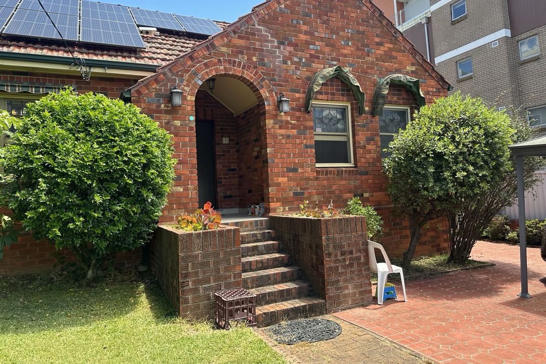 Image of property at 4 Anderson Street, Westmead NSW 2145