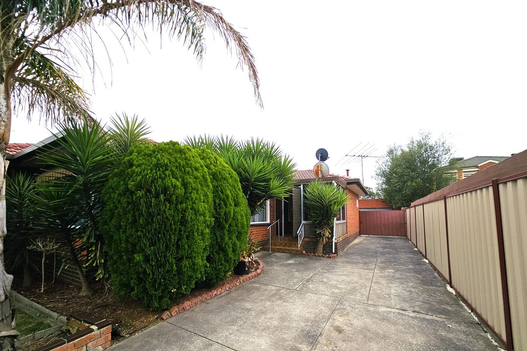 Image of property at 27 Heather Grove, Springvale VIC 3171
