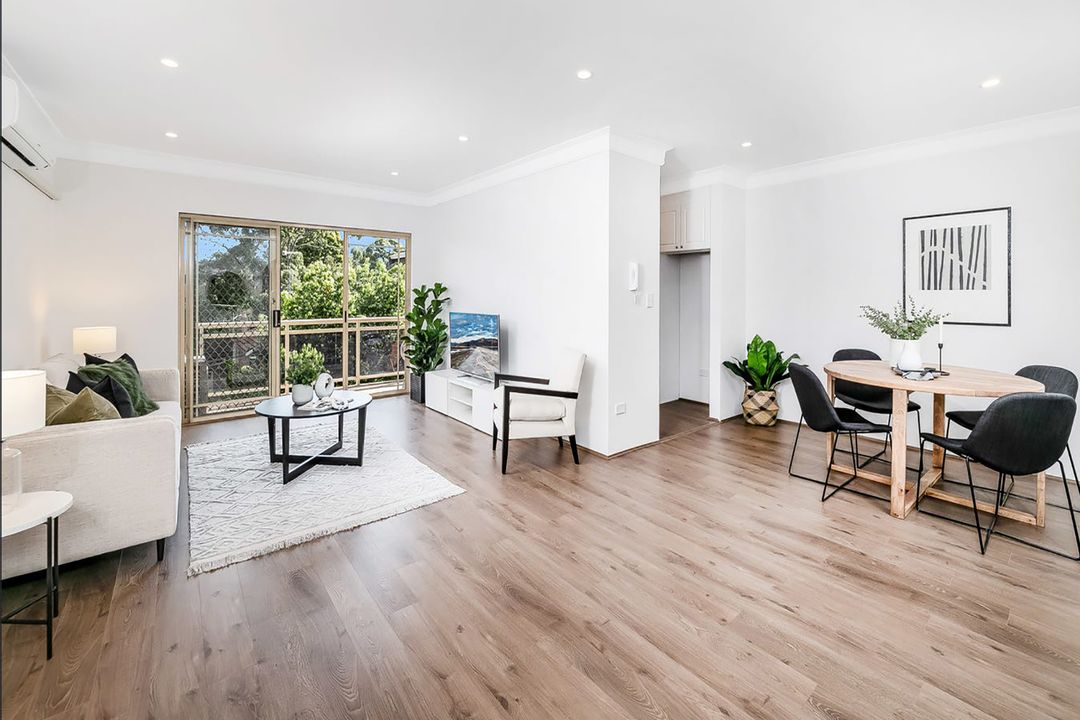 Image of property at 13/16-20 Winchester Street, Carlton NSW 2218