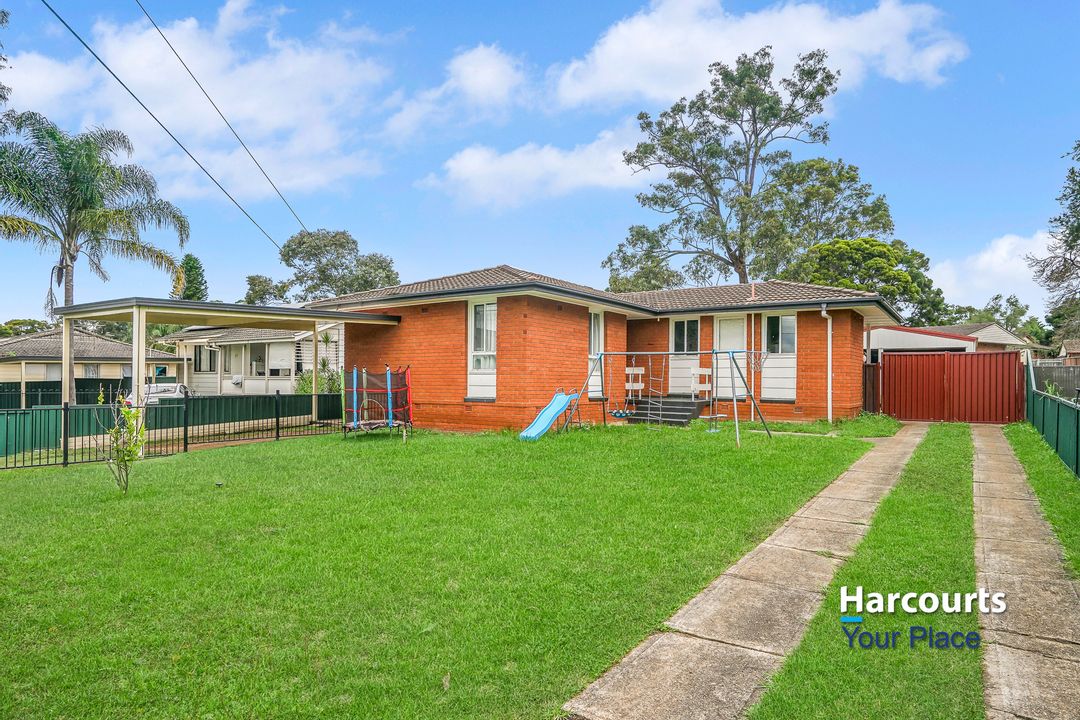 Image of property at 52 & 52a Roebuck Crescent, Willmot NSW 2770