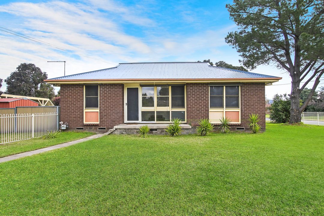Image of property at 342 Boomerang Drive, Lavington NSW 2641