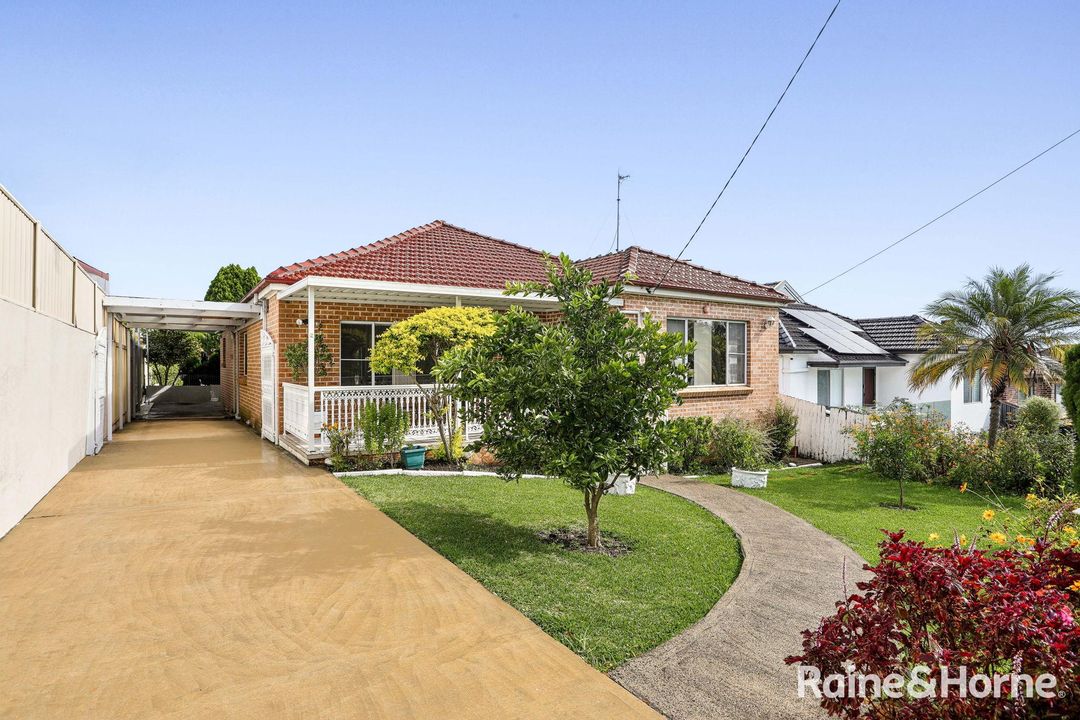 Image of property at 2 Ada Street, Kingsgrove NSW 2208