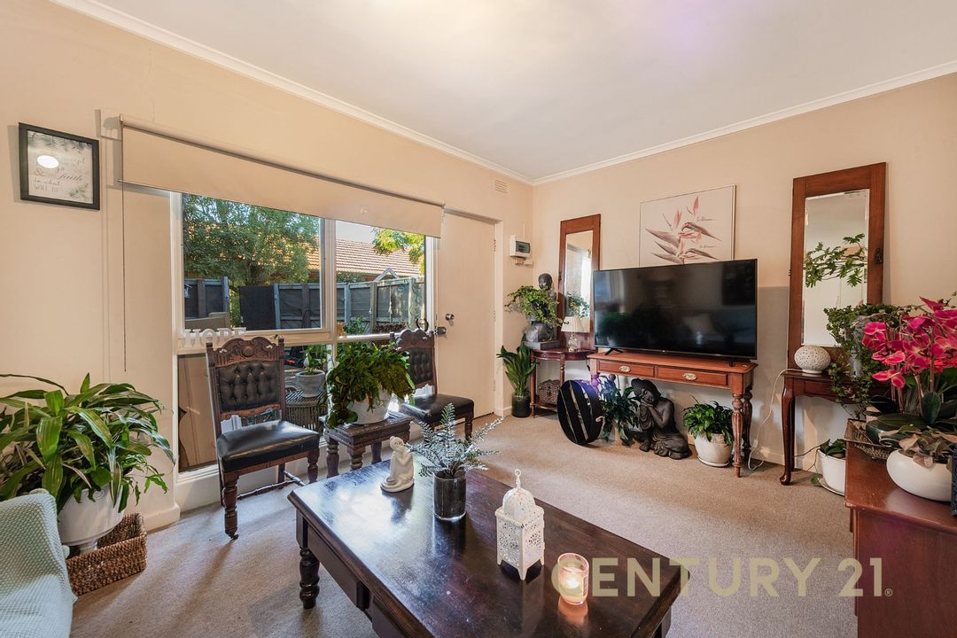 Image of property at 2/4 Holloway Street, Ormond VIC 3204