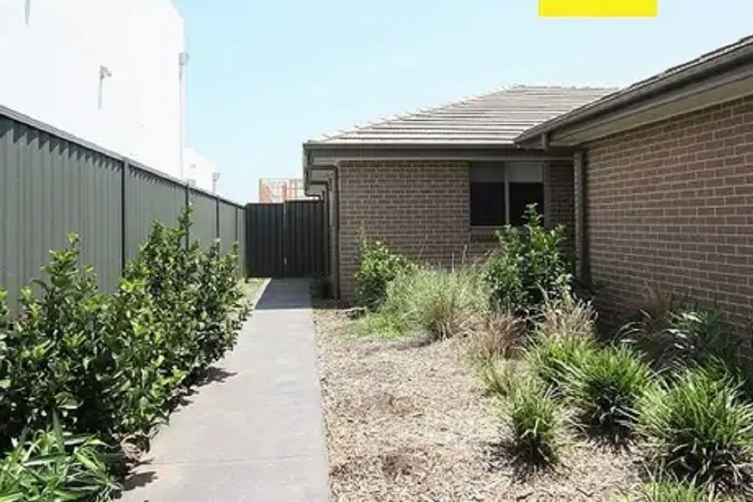 Image of property at 7B Salmon Street, Oran Park NSW 2570