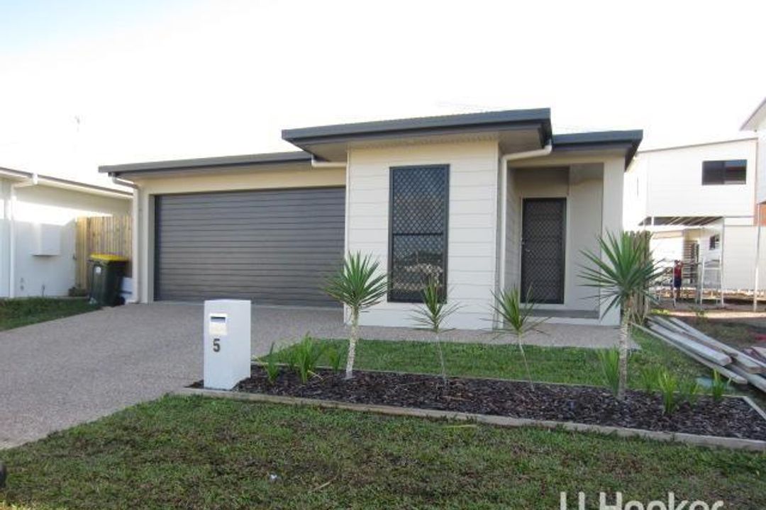 Image of property at 5 Trevalla Entrance, Burdell QLD 4818