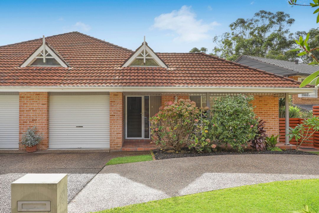 Image of property at 2/24 Beveridge Drive, Green Point NSW 2251