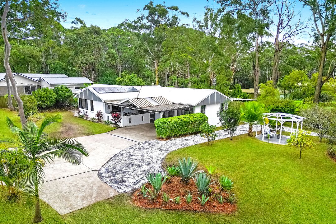 Image of property at 109 Avoca Drive, Green Point NSW 2251