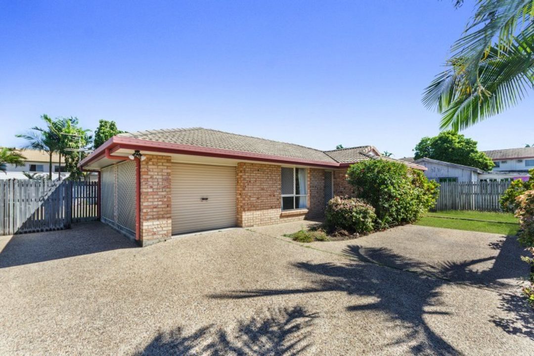 Image of property at 21A & 21B Lowth Street, Rosslea QLD 4812