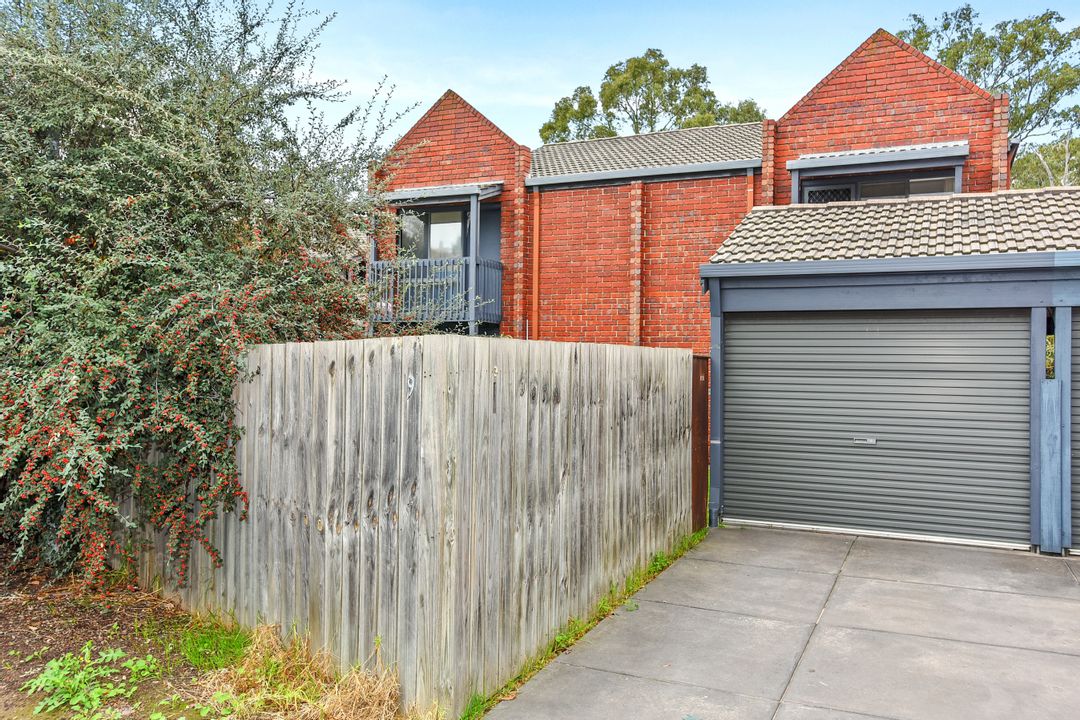 Image of property at 9 Watervale Court, Darlington SA 5047