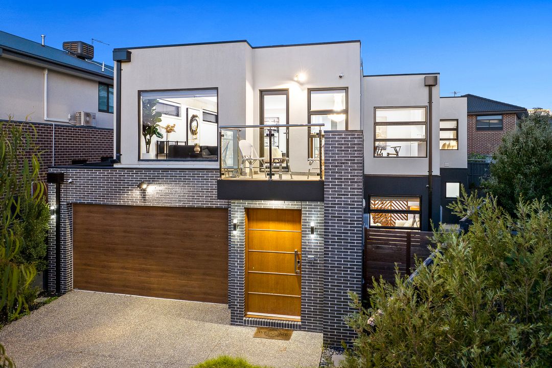 Image of property at 22 Verdant Crescent, Doncaster VIC 3108