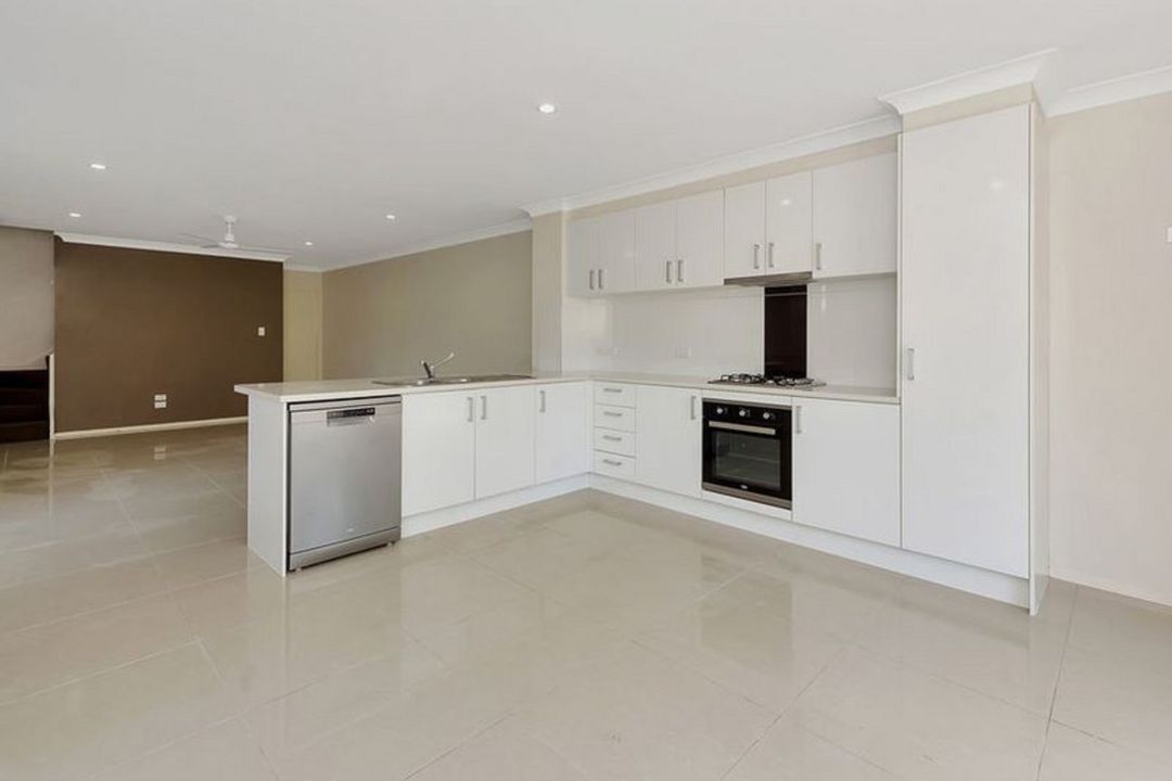 Image of property at 50b Bellagio Crescent, Coomera QLD 4209