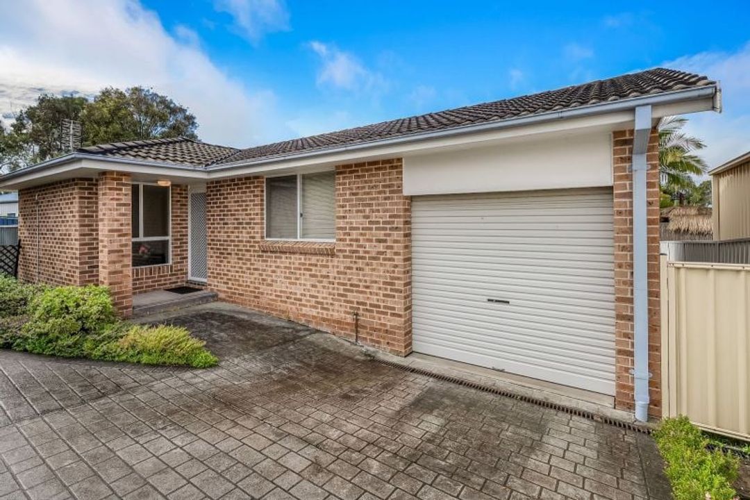 Image of property at 2/87 Woolana Avenue, Halekulani NSW 2262
