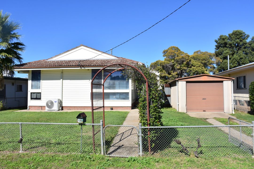 Image of property at 15 Delander Crescent, Moree NSW 2400