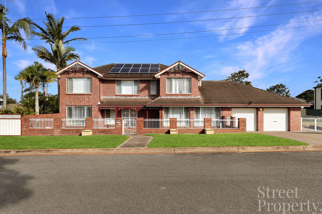 Image of property at 23 Woods Street, Redhead NSW 2290