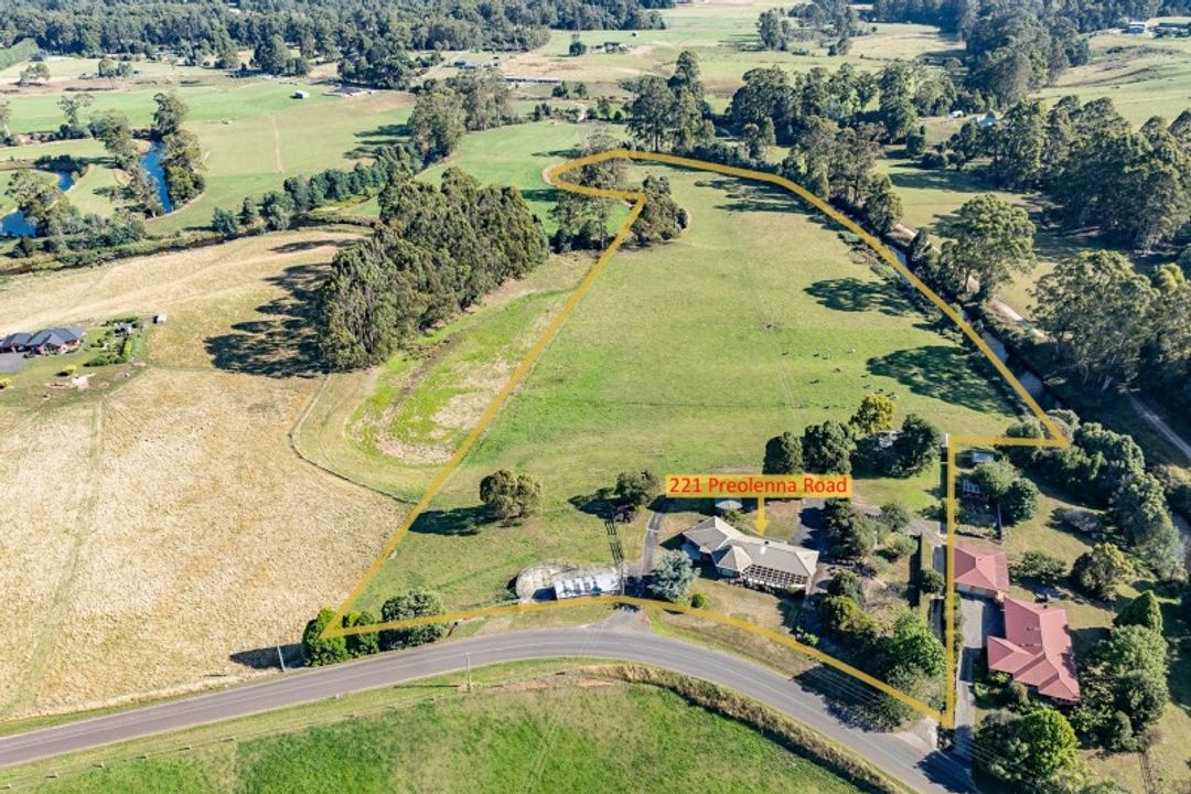Image of property at 221 Preolenna Road, Flowerdale TAS 7325