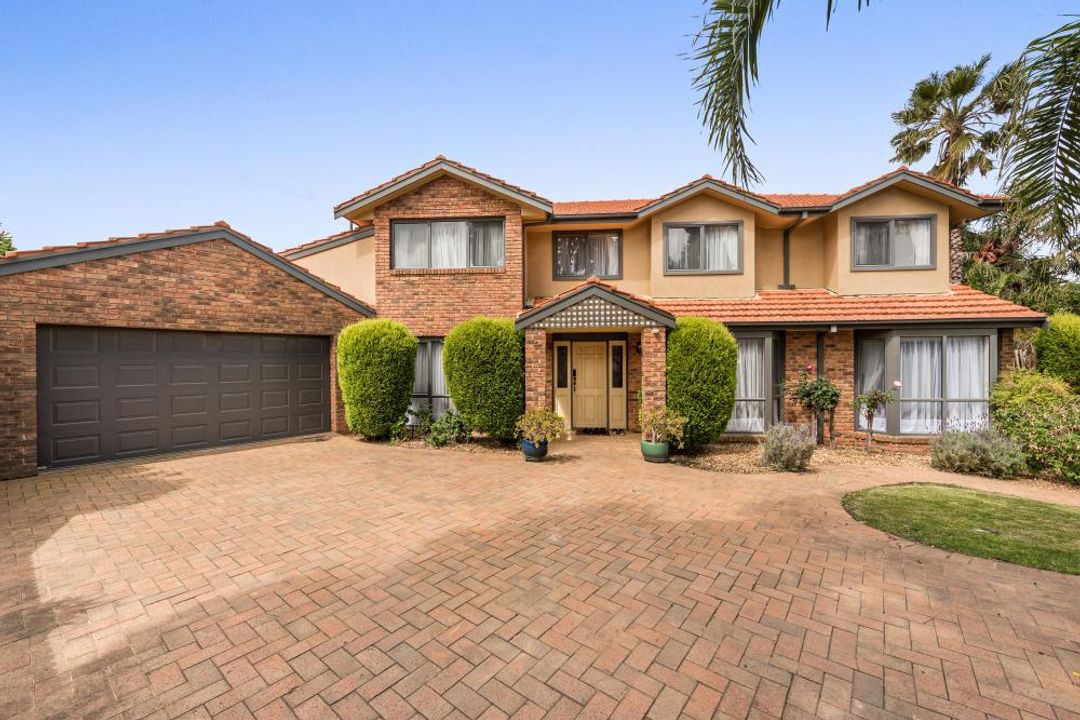 Image of property at 5 Ierina Court, Wantirna South VIC 3152