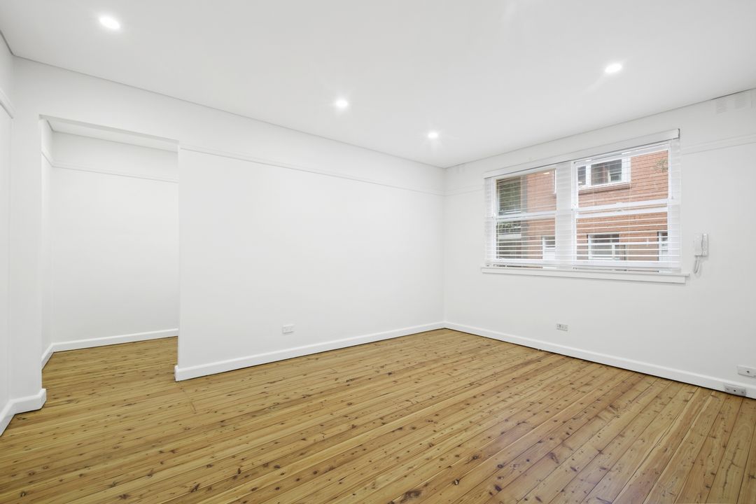 Image of property at 2/3 Liverpool Street, Rose Bay NSW 2029