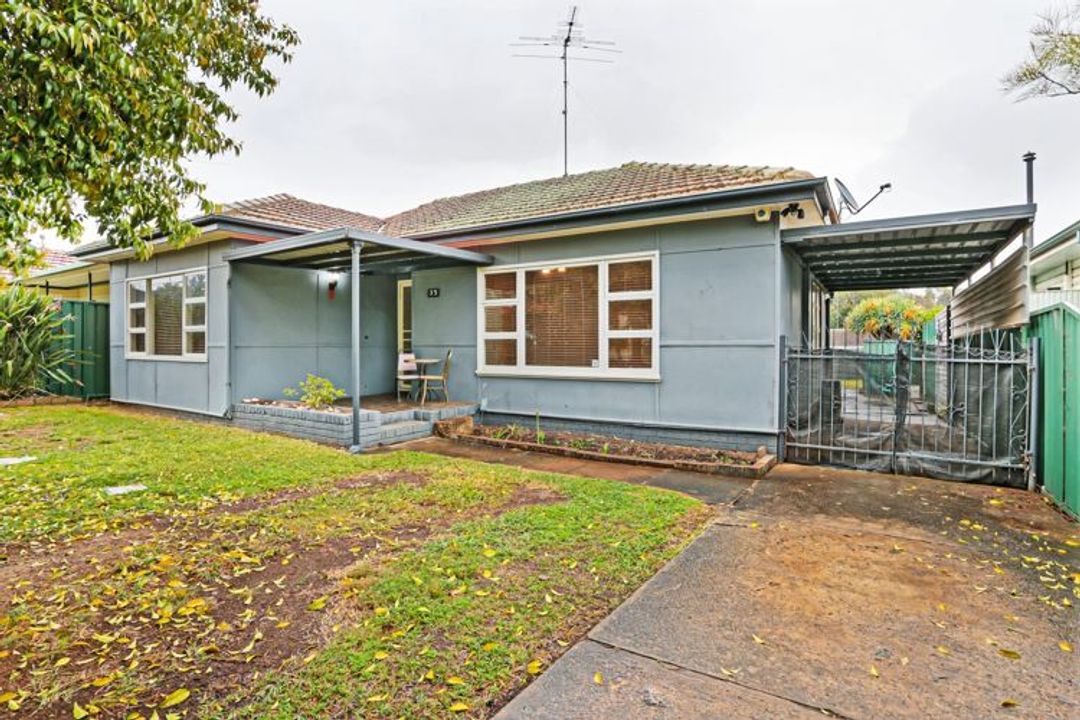 Image of property at 35 Chisholm Crescent, Bradbury NSW 2560