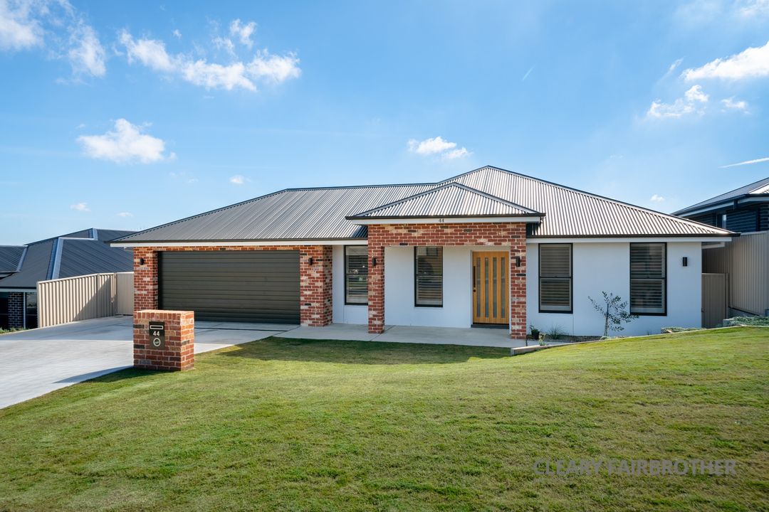 Image of property at 44 Newlands Crescent, Kelso NSW 2795