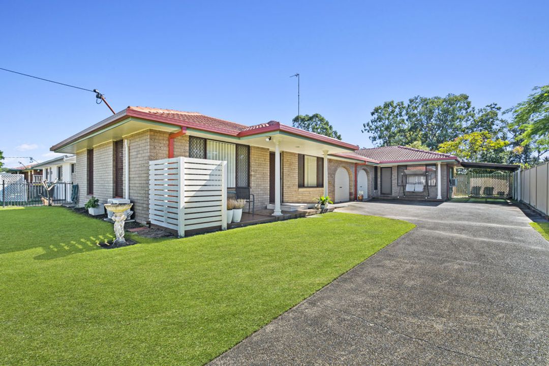 Image of property at 1/30 Blundell Boulevard, Tweed Heads South NSW 2486