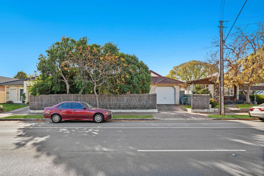Image of property at 98 Lyons Road, Holden Hill SA 5088