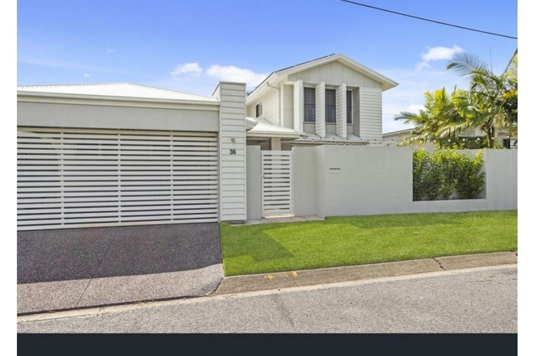Image of property at 36 Bluejay Street, Burleigh Waters QLD 4220