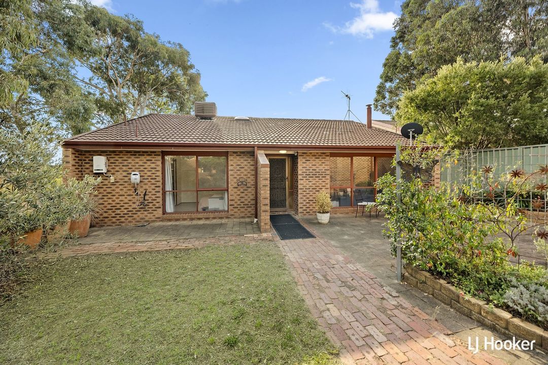 Image of property at 1 Thurlow Place, Belconnen ACT 2617