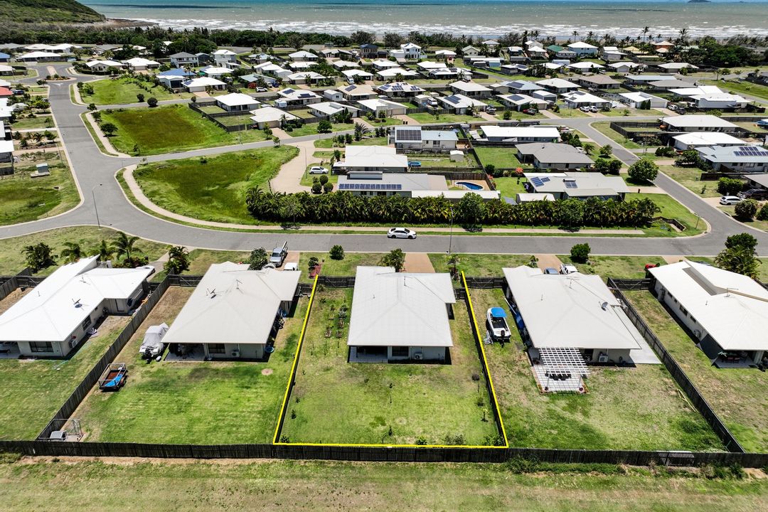 Image of property at 22 Beachside Circuit, Mulambin QLD 4703