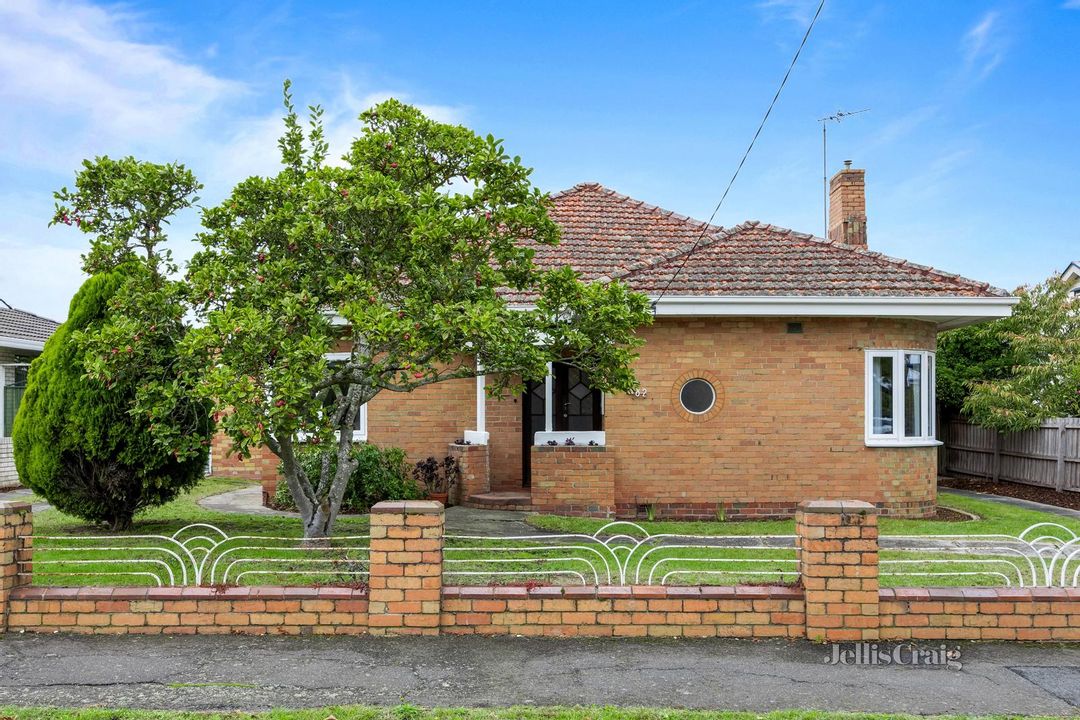 Image of property at 182 Victoria Street, Ballarat East VIC 3350
