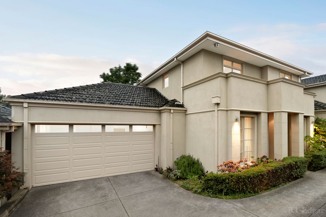 Image of property at 2/2 Heather Street, Balwyn North VIC 3104