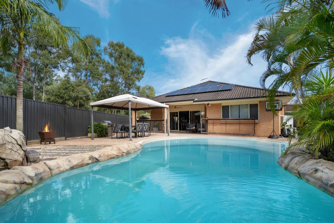 Image of property at 17 Carallia Court, Ormeau QLD 4208