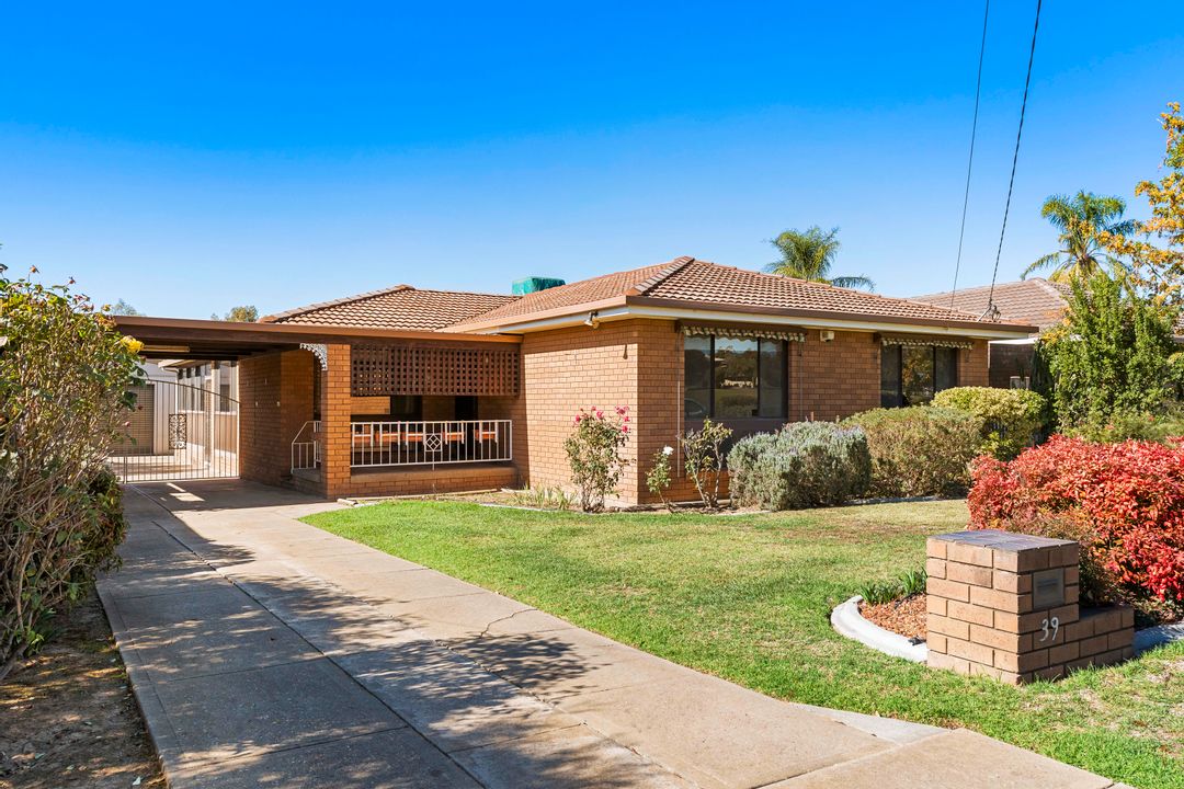 Image of property at 39 Montgomery Street, Ashmont NSW 2650