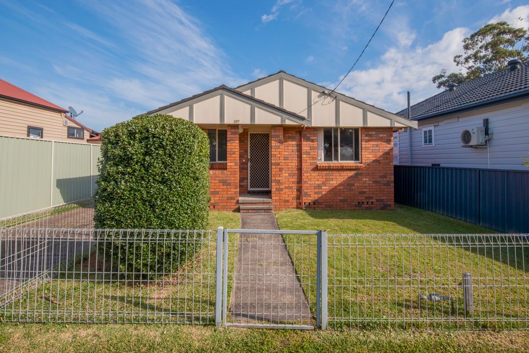 Image of property at 327 Turton Road, New Lambton NSW 2305