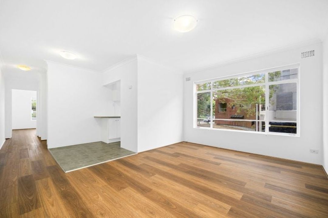 Image of property at 2/33 Albert Avenue, Chatswood NSW 2067
