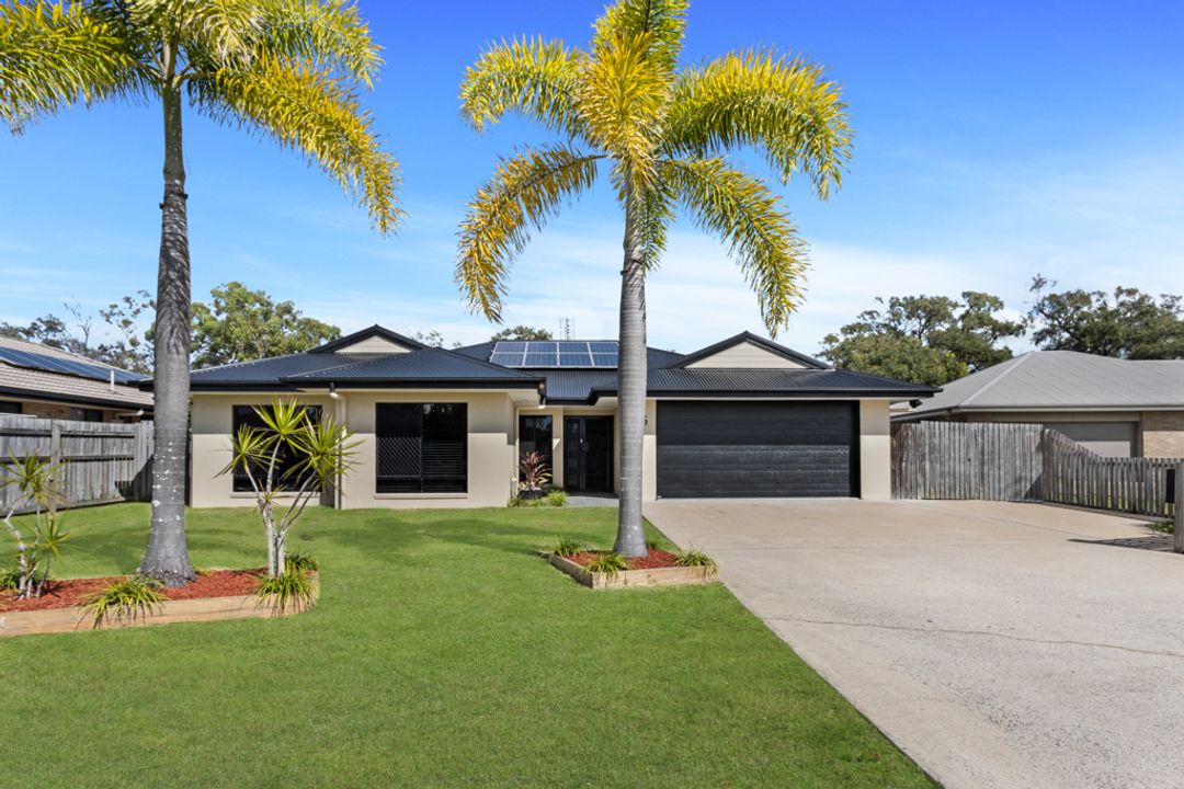 Image of property at 15 Bianca Court, Torquay QLD 4655