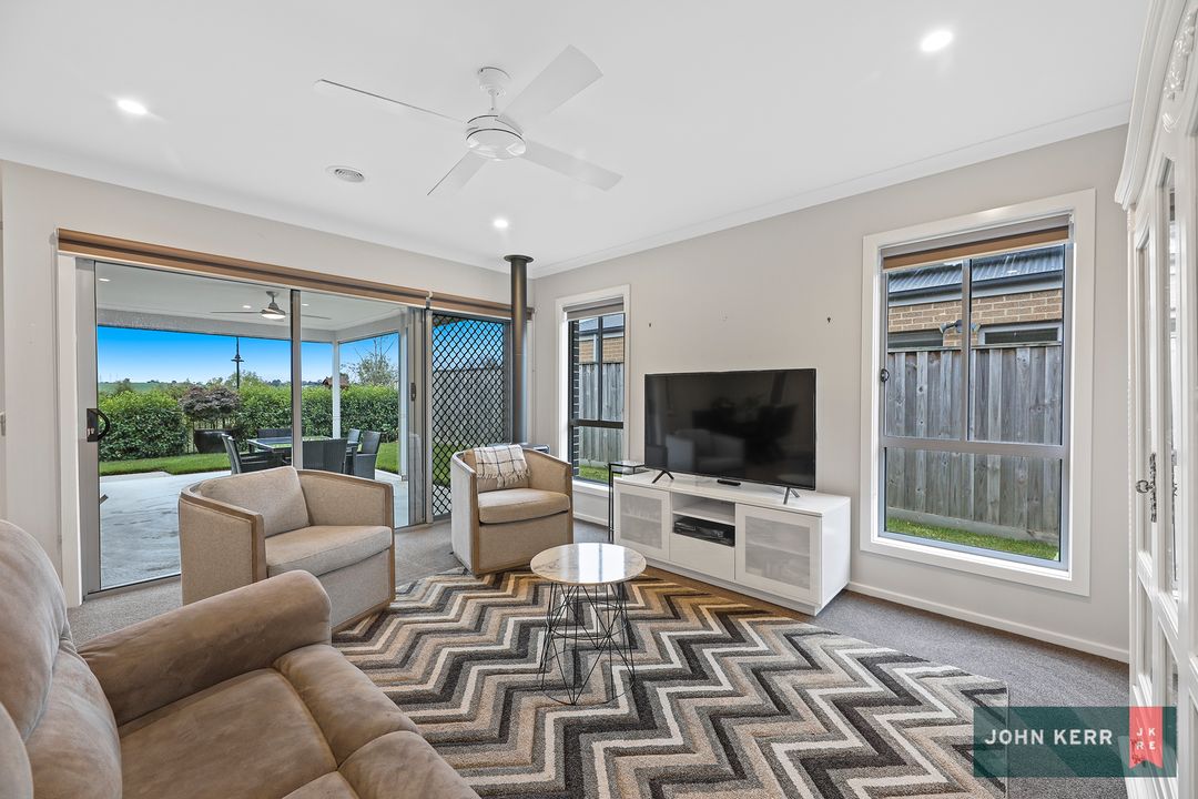 Image of property at 15 Avoca Place, Moe VIC 3825