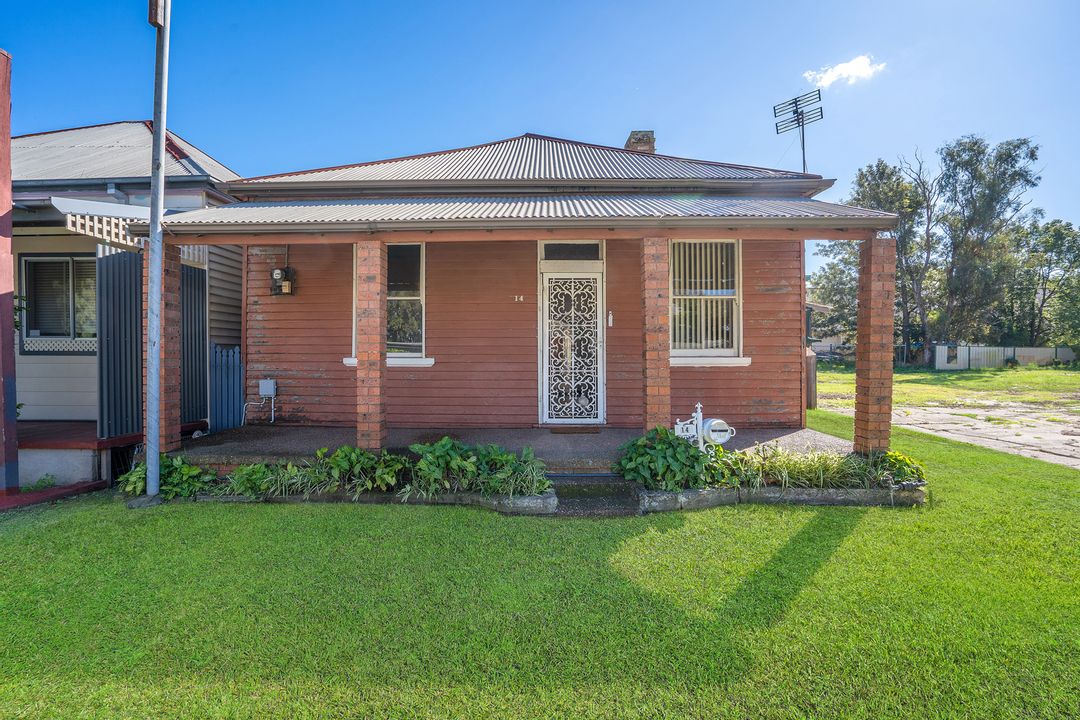 Image of property at 14 Old Rose Street, Maitland NSW 2320