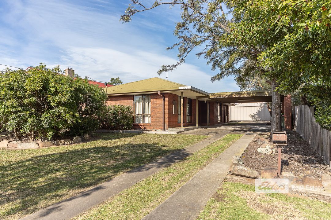 Image of property at 25 Ross Street, Bairnsdale VIC 3875
