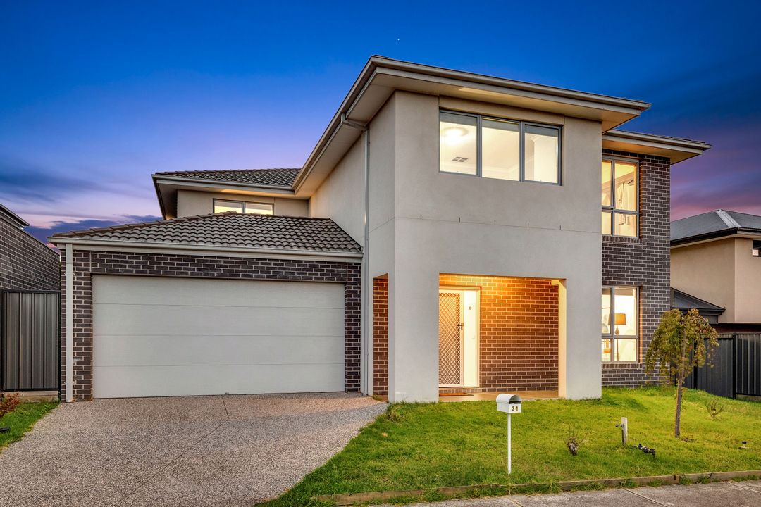 Image of property at 21 Moishe Circuit, Springvale VIC 3171