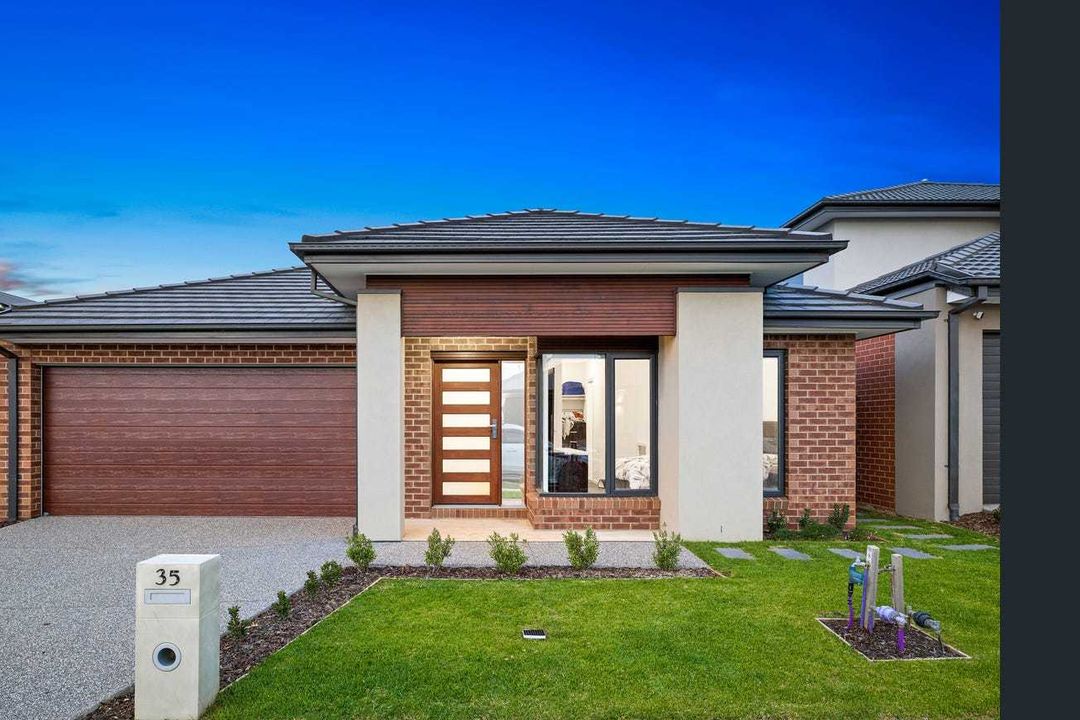 Image of property at 35 Canadian Avenue, Werribee VIC 3030