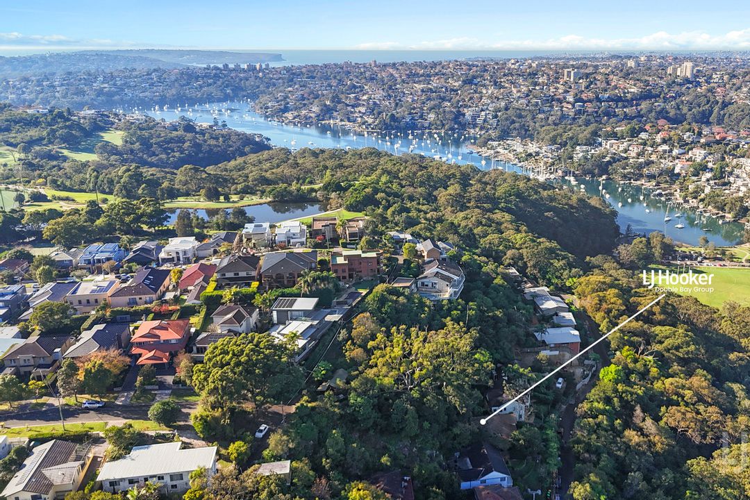 Image of property at 19 Upper Cliff Avenue, Northbridge NSW 2063