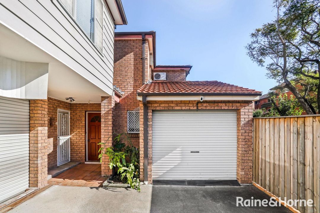 Image of property at 4/65 Gould Street, Campsie NSW 2194
