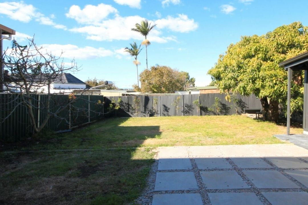 Image of property at 32 Fletcher St, Marrickville NSW 2204