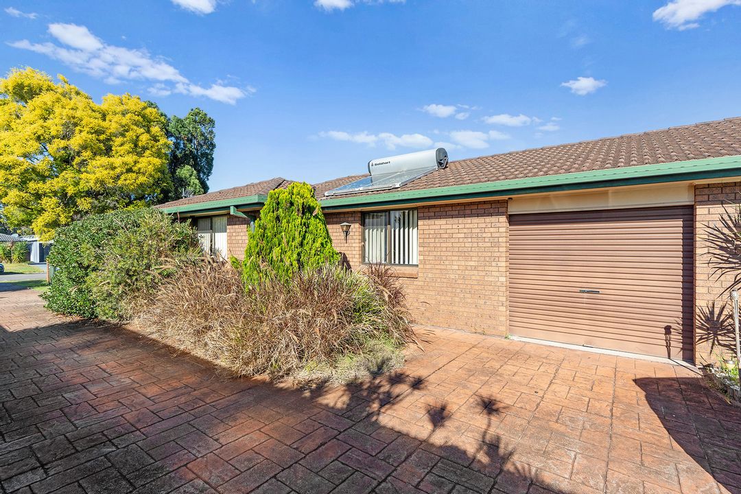 Image of property at 1/8 Auberge Close, Raymond Terrace NSW 2324