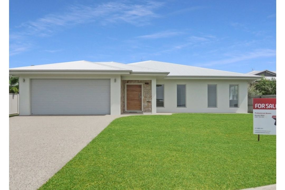 Image of property at 13 Ada Place, Bowen QLD 4805